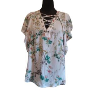 a.n.a. Women's Size Medium Floral Short Sleeve Blouse